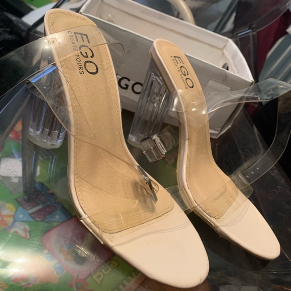 EGO ARIANA BARELY THERE PERSPEX BLOCK CLEAR
HEEL IN NUDE PATENT - Picture 10 of 12